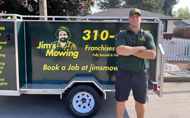 Craig Martin our Jim’s Mowing franchisee in Saltair, Ladysmith, Cinnibar, and South Nanaimo in front of trailer Craig Martin our Jim’s Mowing franchisee in Saltair, Ladysmith, Cinnibar, and South Nanaimo in front of trailer